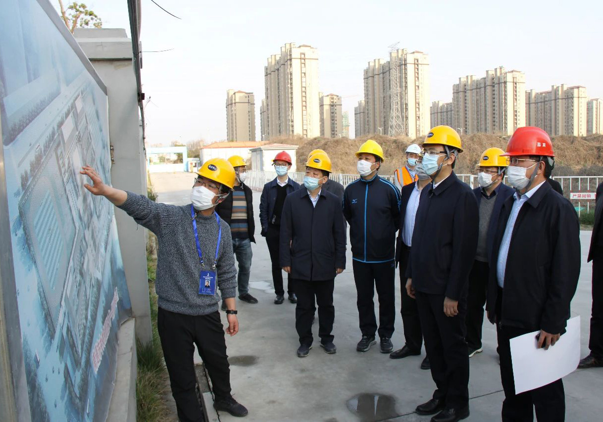 南通市市長王暉帶隊檢查中央創新區九年一貫制學校項目